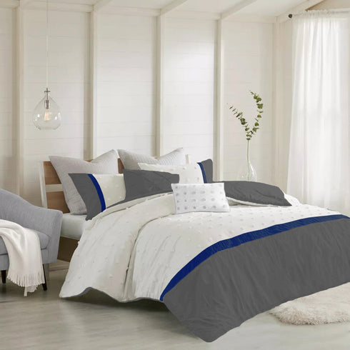 Kai Pom Pom Double Bed Microfiber Winter Comforter With 2 Pillow Covers